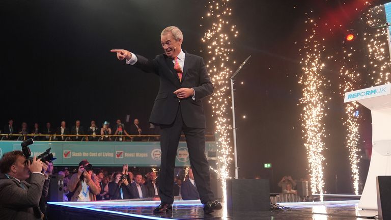 Nigel Farrage, the leader of the UK, gave a lecture at the party's annual meeting at the National Exhibition Center in Birmingham. Photo date: Friday, September 20, 2024.