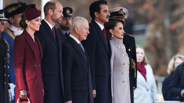 Britain's King Charles, William, Prince of Wales and Catherine, Princess of Wales stand with Qatari Emir Sheikh Tamim bin Hamad al-Thani and his wife Sheikha Jawaher bint Hamad bin Suhaim Al-Thani, during a ceremonial welcome for the Qatari Emir and his wife, at the Horse Guards Parade, in London, Britain, December 3, 2024. REUTERS/Toby Melville TPX IMAGES OF THE DAY