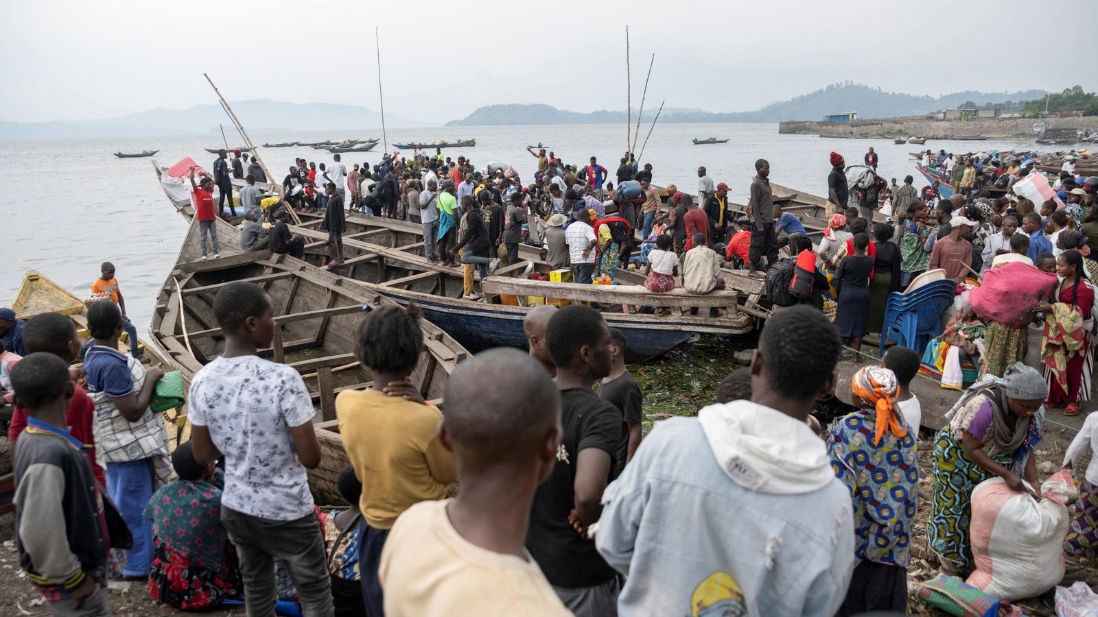 Displaced civilians in Democratic Republic of Congo face frenzy of fear and uncertainty