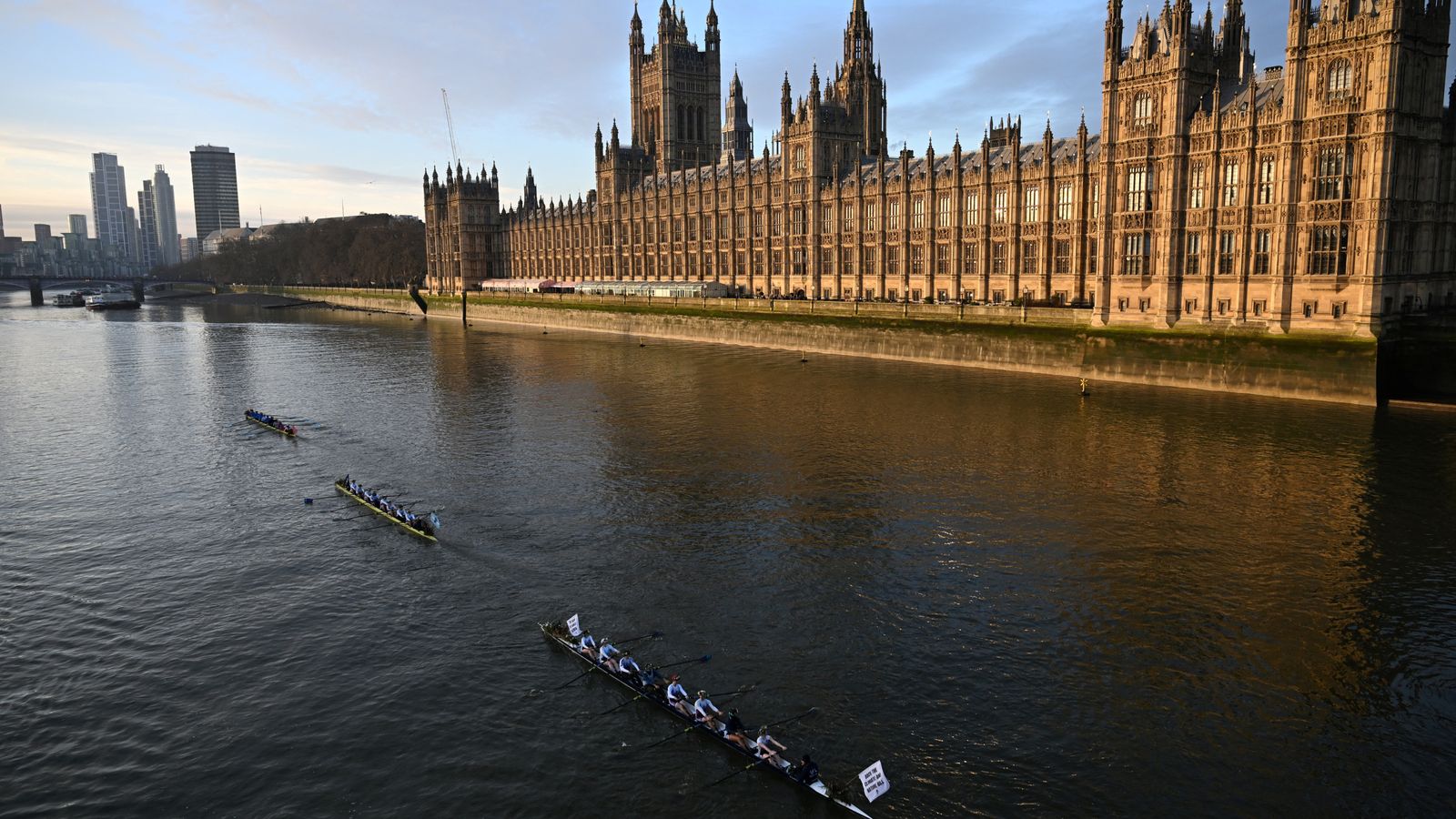 'Spiking' incident in parliament investigated by police