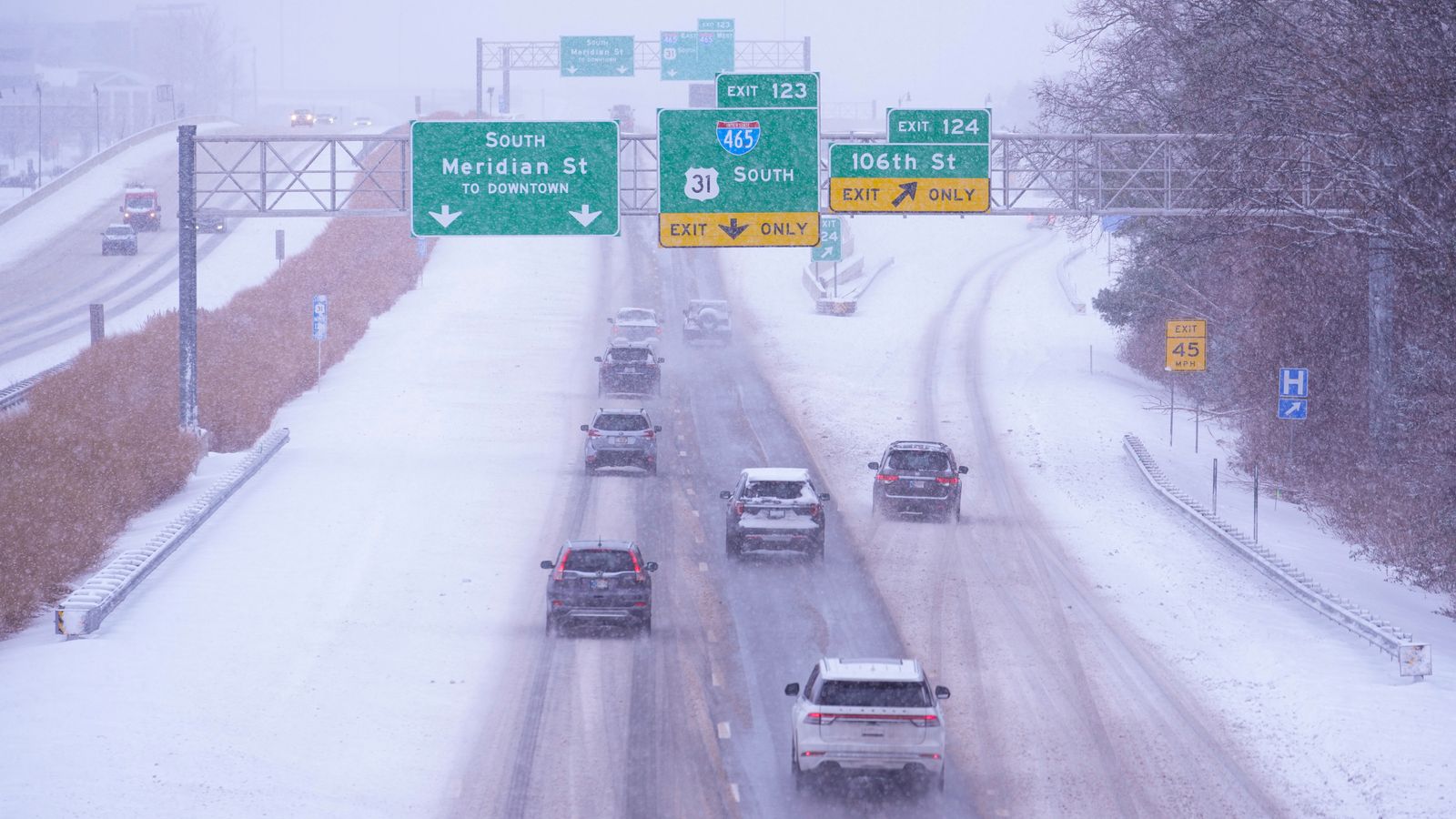 Five killed in winter storm as US states declare emergency national
