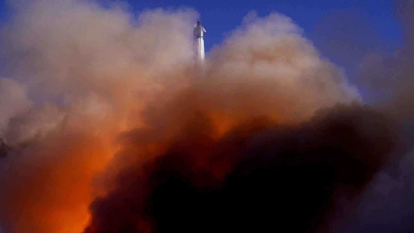 Investigation opened into SpaceX's explosive Starship test flight that ...