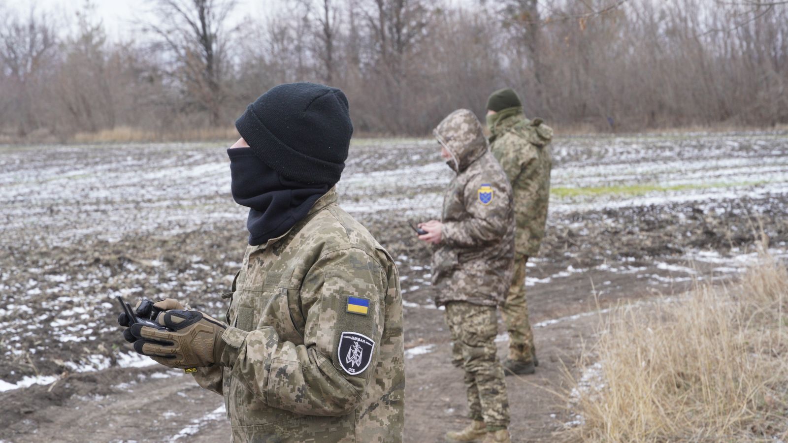 Ukraine war: From the prison cell to the frontline, convicts called on to fight