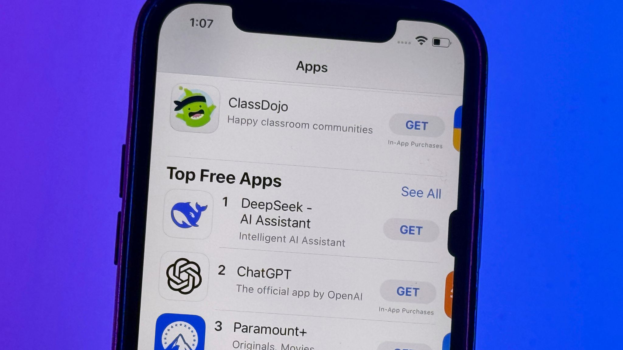 Silicon Valley'de önemli gelişmeler yaşanırken, Çin yapay zeka girişimi DeepSeek, yapay zeka asistanları kategorisinde Apple’ın App Store