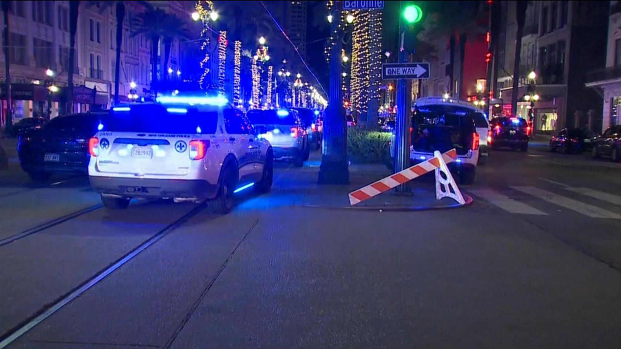 At least 10 killed after vehicle hits crowd of people in New Orleans