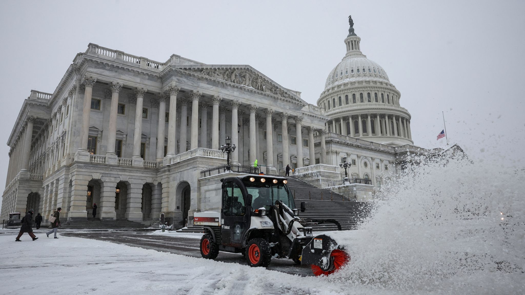 Five killed in winter storm as US states declare emergency - national ...
