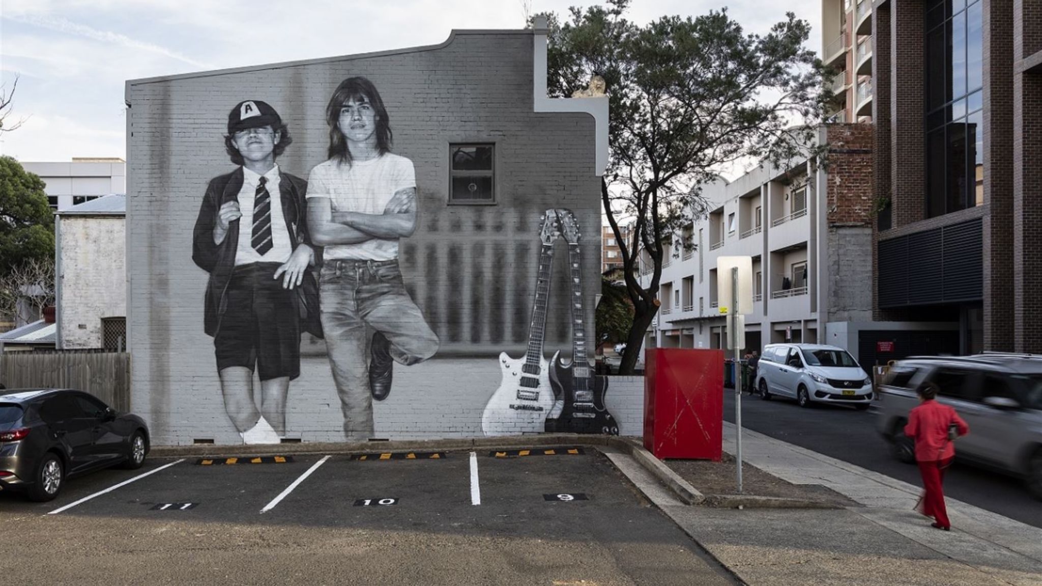 AC/DC fans fume after developers knock down home where band was founded ...