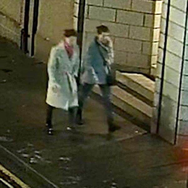 Eliza and Henrietta Huszti who were last seen on CCTV in Market Street.
Pic: Police Scotland/PA