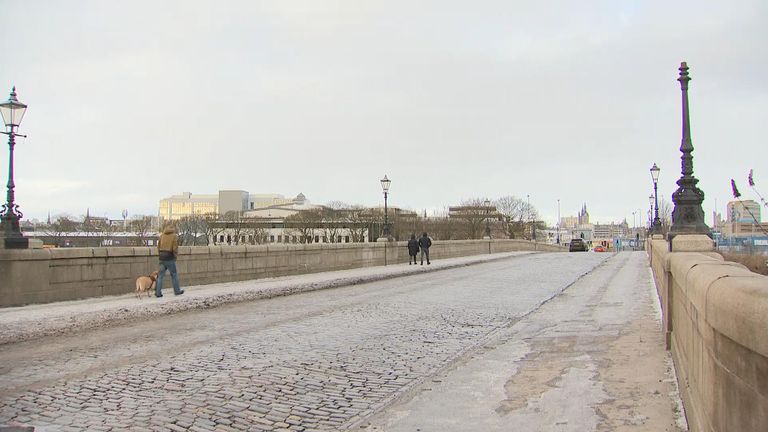 SN screengrab aberdeen city showing Victoria Bridge (looking north towards market street) re: missing sisters Eliza and Henrietta Huszti
Ingest_23_NM23_RGR_15_SAF_MISSING_SISTERS_ABERDEEN_GVS_ABERDEEN