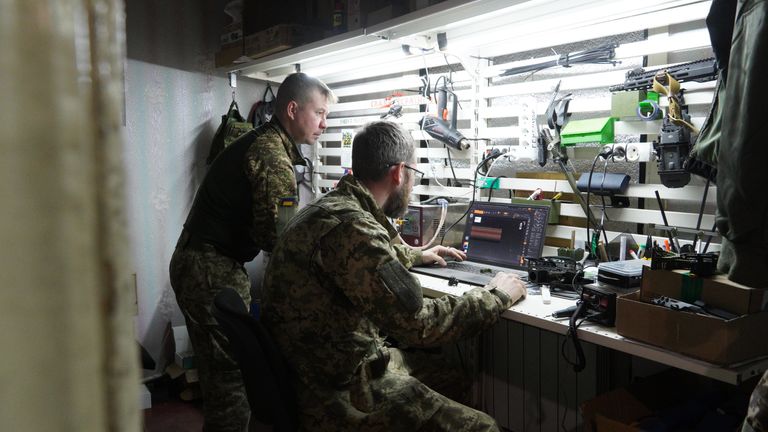 Inside a “drone factory” where marines adapt drones to protect against Russian electronic warfare countermeasures