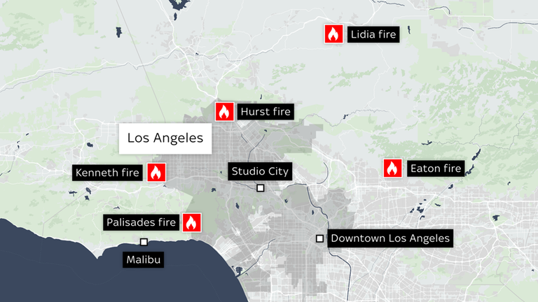 Map showing wildfires in Los Angeles.