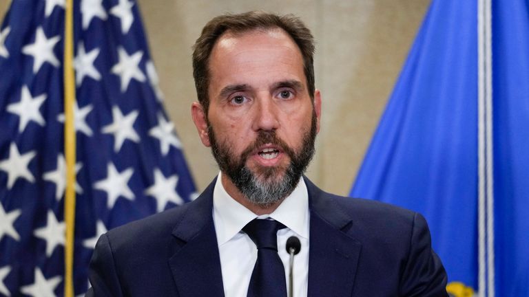 FILE - Special counsel Jack Smith speaks to the media about an indictment of former President Donald Trump, Aug. 1, 2023, at an office of the Department of Justice in Washington.  (AP Photo/J. Scott Applewhite, File)