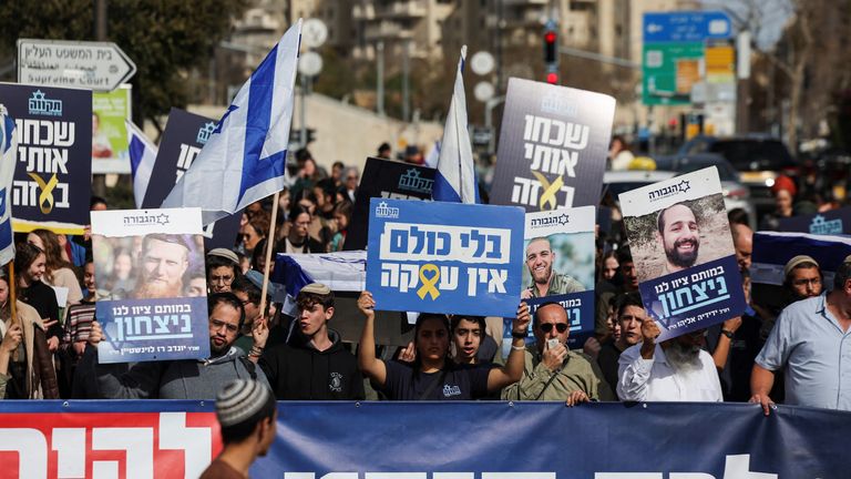 People protest a ceasefire deal in Jerusalem, 16 January 2025. Pic: Reuters