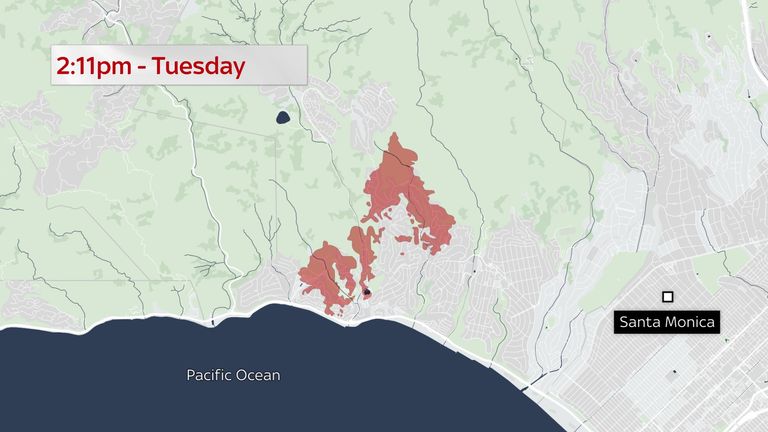 Spread of LA fires - Tuesday 2.11pm