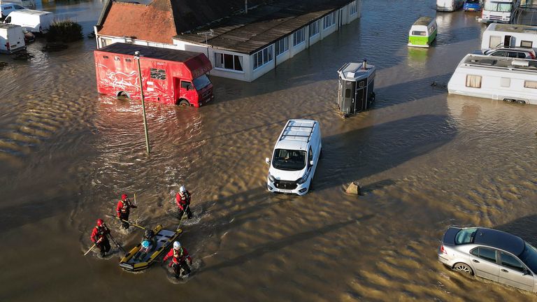 PABest A man is rescued from the flooding at a caravan park near Barrow upon Soar, Leicestershire. Weather warnings for snow and ice are in force across much of the UK after severe flooding and snow caused travel disruption and school closures. Across England, there are also 198 flood warnings, meaning flooding is expected, and 300 flood alerts, meaning flooding is possible. Picture date: Tuesday January 7, 2025.

