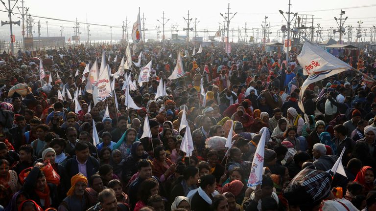 Before stampede - devotees gather early in the morning during the "Maha Kumbh Mela", or the Great Pitcher Festival, in Prayagraj, India, January 28, 2025. REUTERS/Sharafat Ali