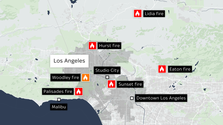 The California wildfires as of Thursday morning.