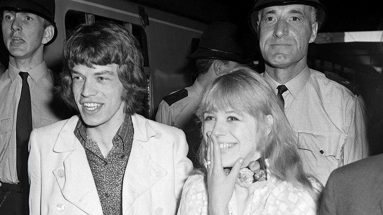 Photographer
Shutterstock

VARIOUS
MICK JAGGER AND MARIANNE FAITHFULL BOARD A TRAIN AT EUSTON FOR BANGOR. THEY WILL MEET UP WITH THE BEATLES AND THE MAHARISHI MAHESH YOGI - 26.AUG 1967

Aug 1967
