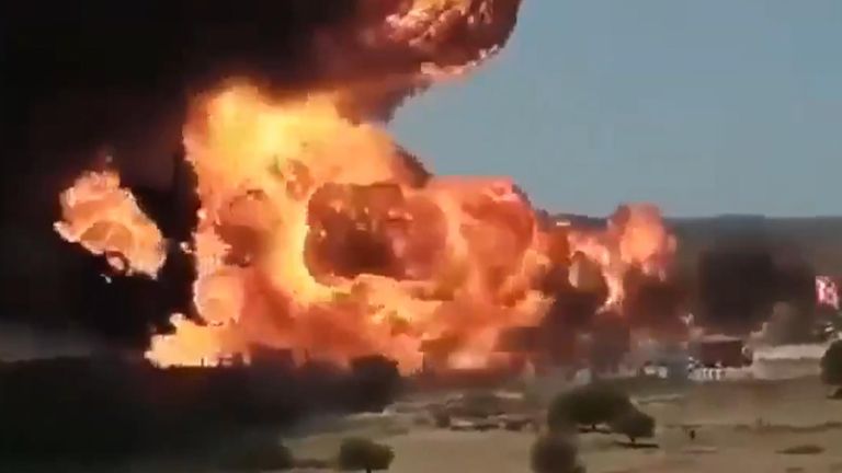 Explosion at fuel station in Yemen kills 15 and triggers massive fire ...