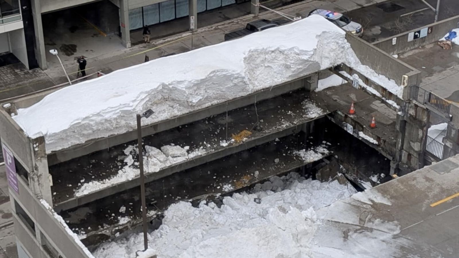 Moment car park roof collapsed in Ottawa after 'heavy snow load' | News ...