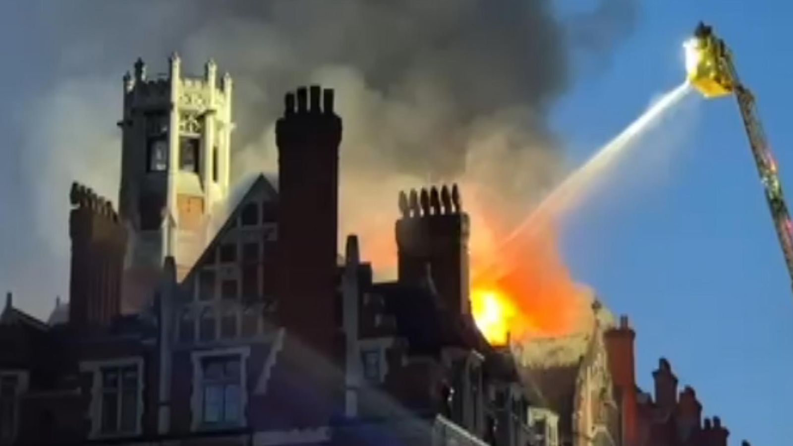 Fire breaks out at Chiltern Firehouse just days before Netflix's BAFTA ...