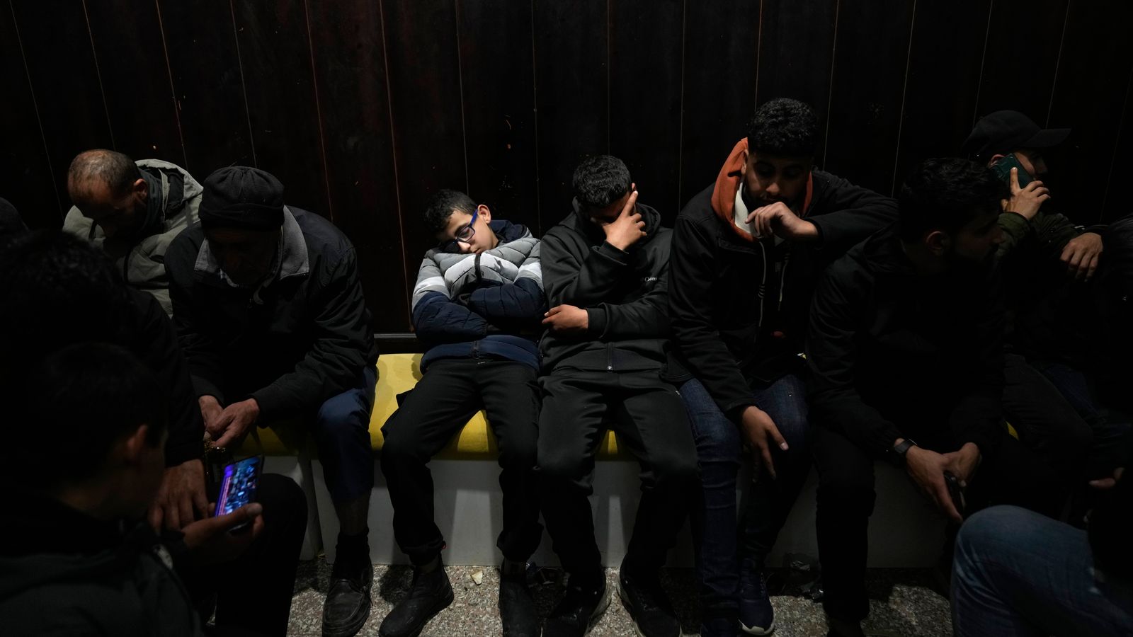Israel Releases 620 Prisoners Amid Ceasefire