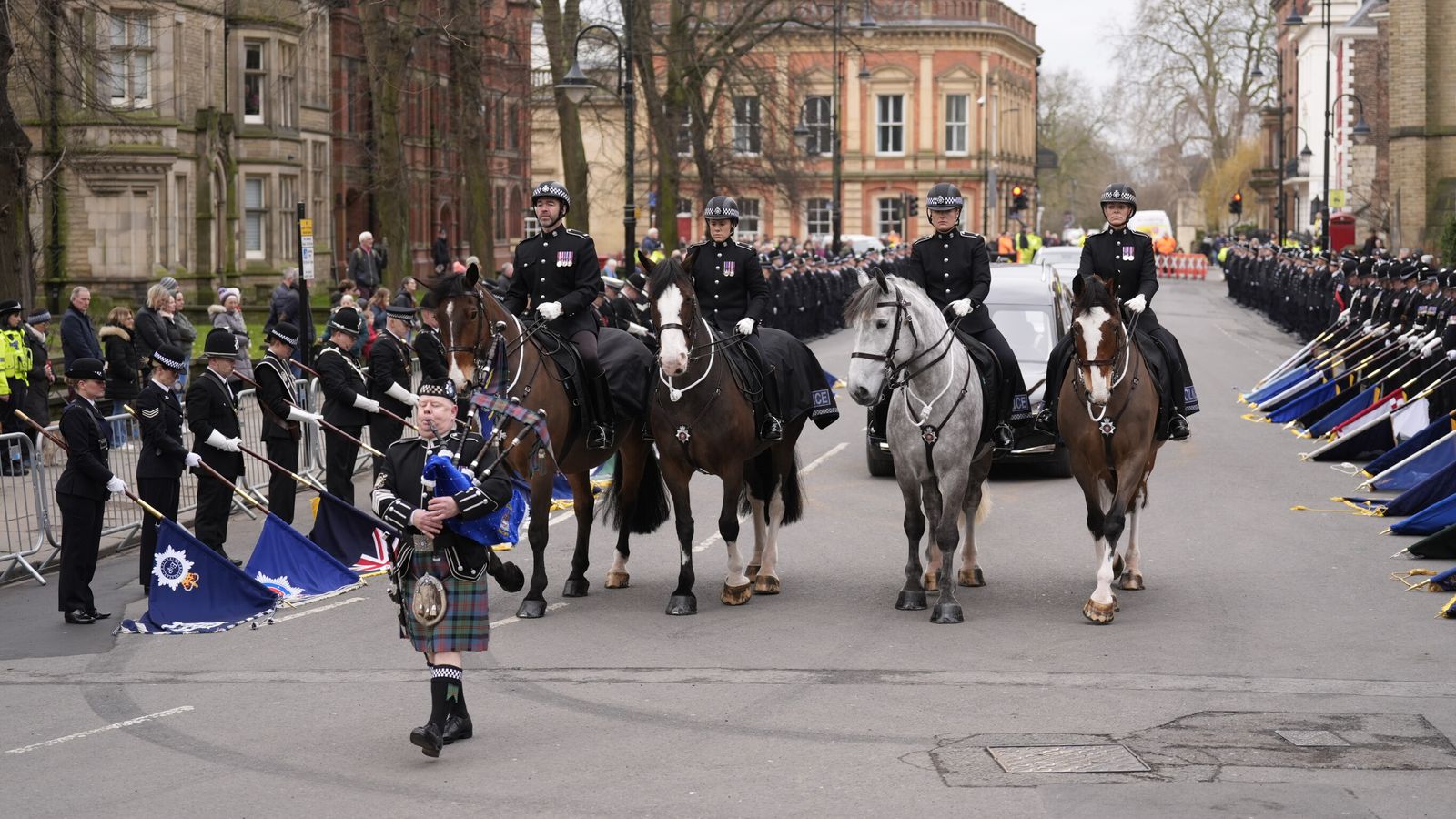 PC Rosie Prior: Hundreds attend funeral for off-duty police officer