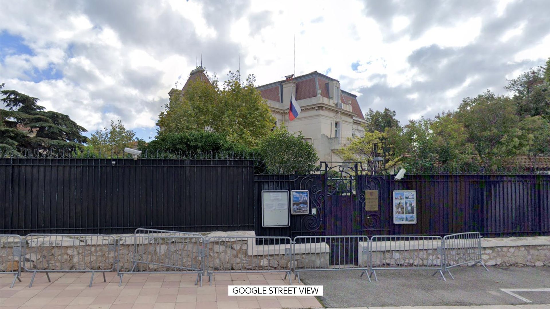 Explosion at Russian consulate in France - reports