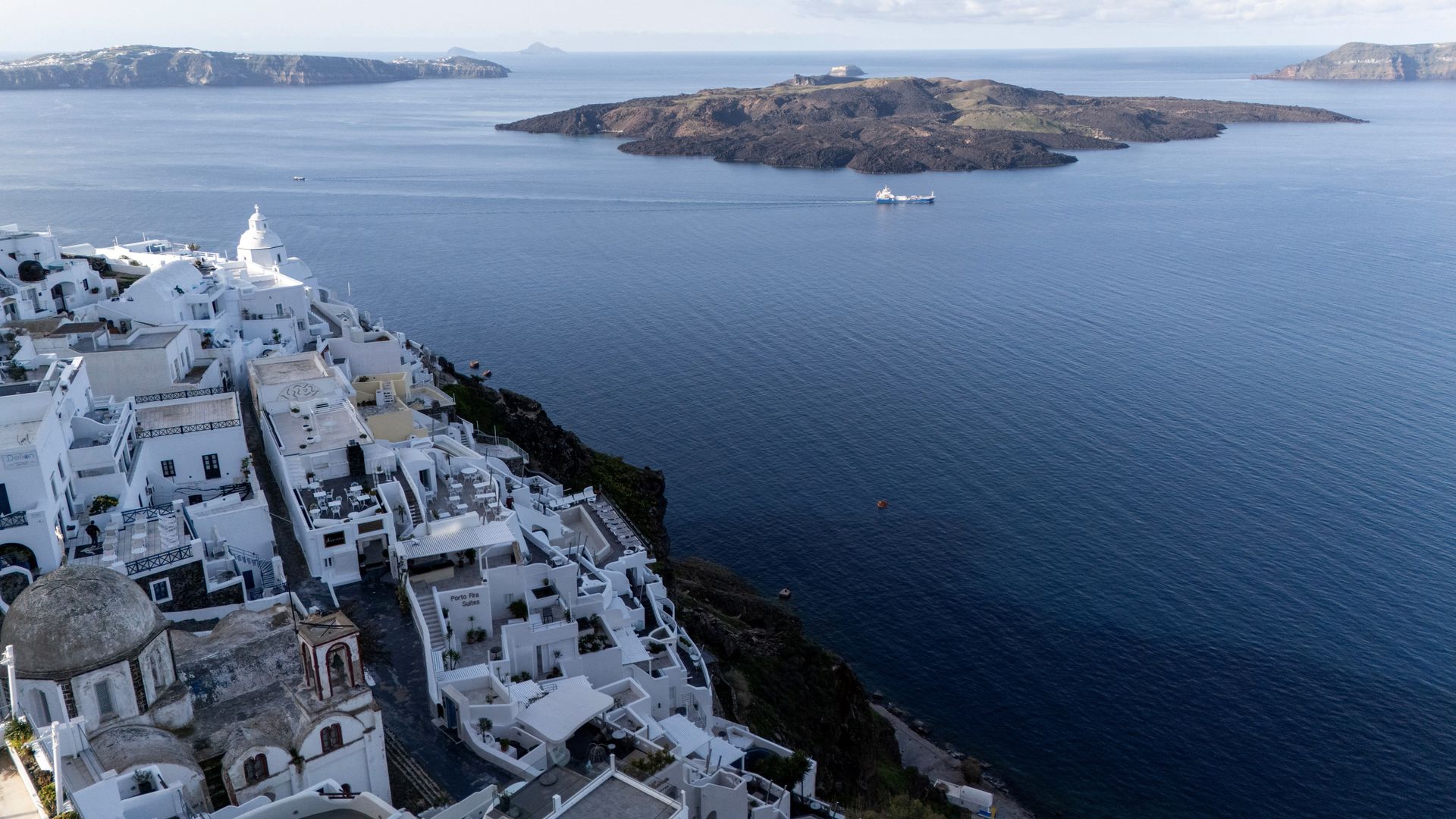 Greece declares state of emergency on Santorini after earthquakes