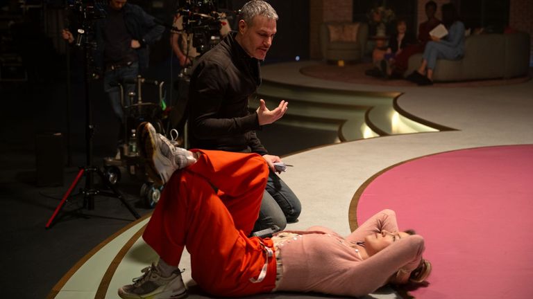 Director Michael Morris chats to Zellweger on set. Pic: Universal Pictures