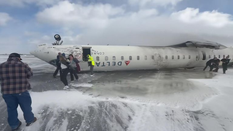 Delta plane flips upside down during landing in Toronto
