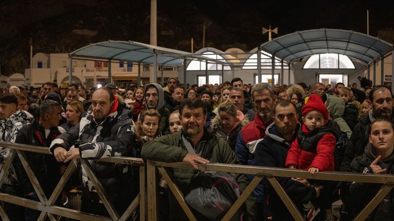 People wait to board a ferry to Piraeus, following an increased seismic activity on the island of Santorini, Greece, February 4, 2025. REUTERS/Alkis Konstantinidis
