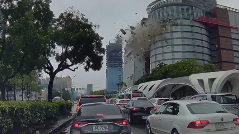 Terrifying Moment of Deadly Department Store Explosion Caught on Dashcam
