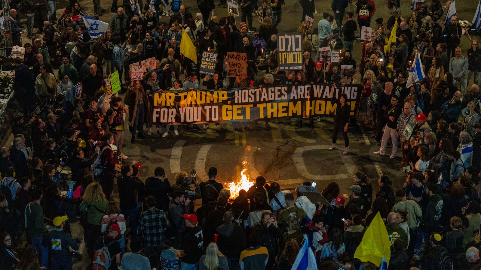 Rally held in Tel Aviv calling for immediate release of all remaining ...