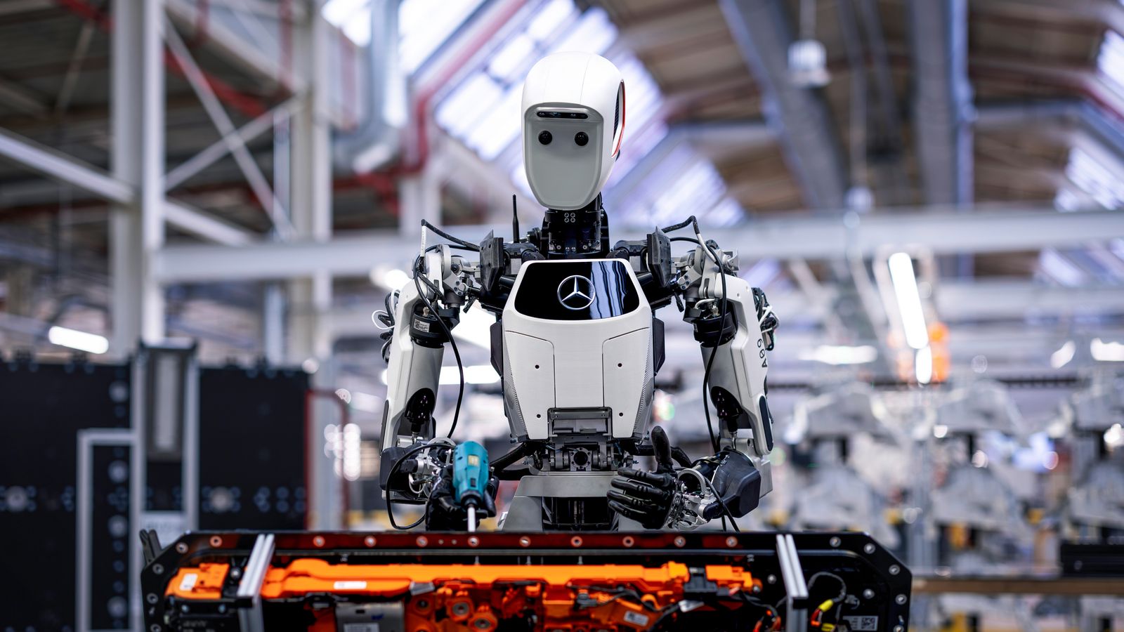 Robot revolution: What does the Mercedes humanoid worker breakthrough ...