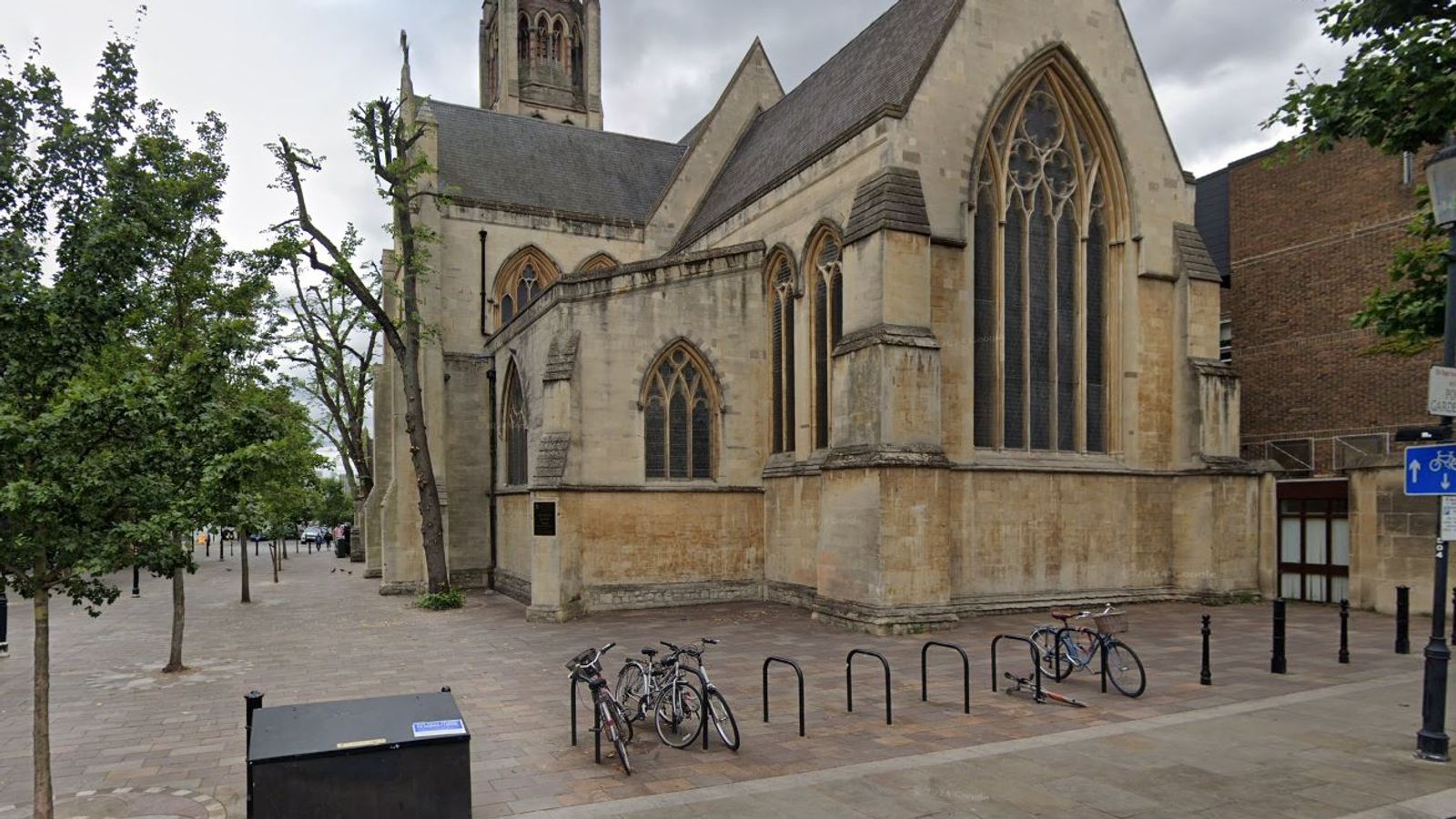 Newborn baby's body found in bag outside Notting Hill church