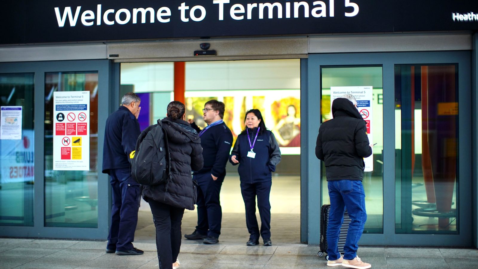 What we know about Heathrow Airport closure as flights grounded