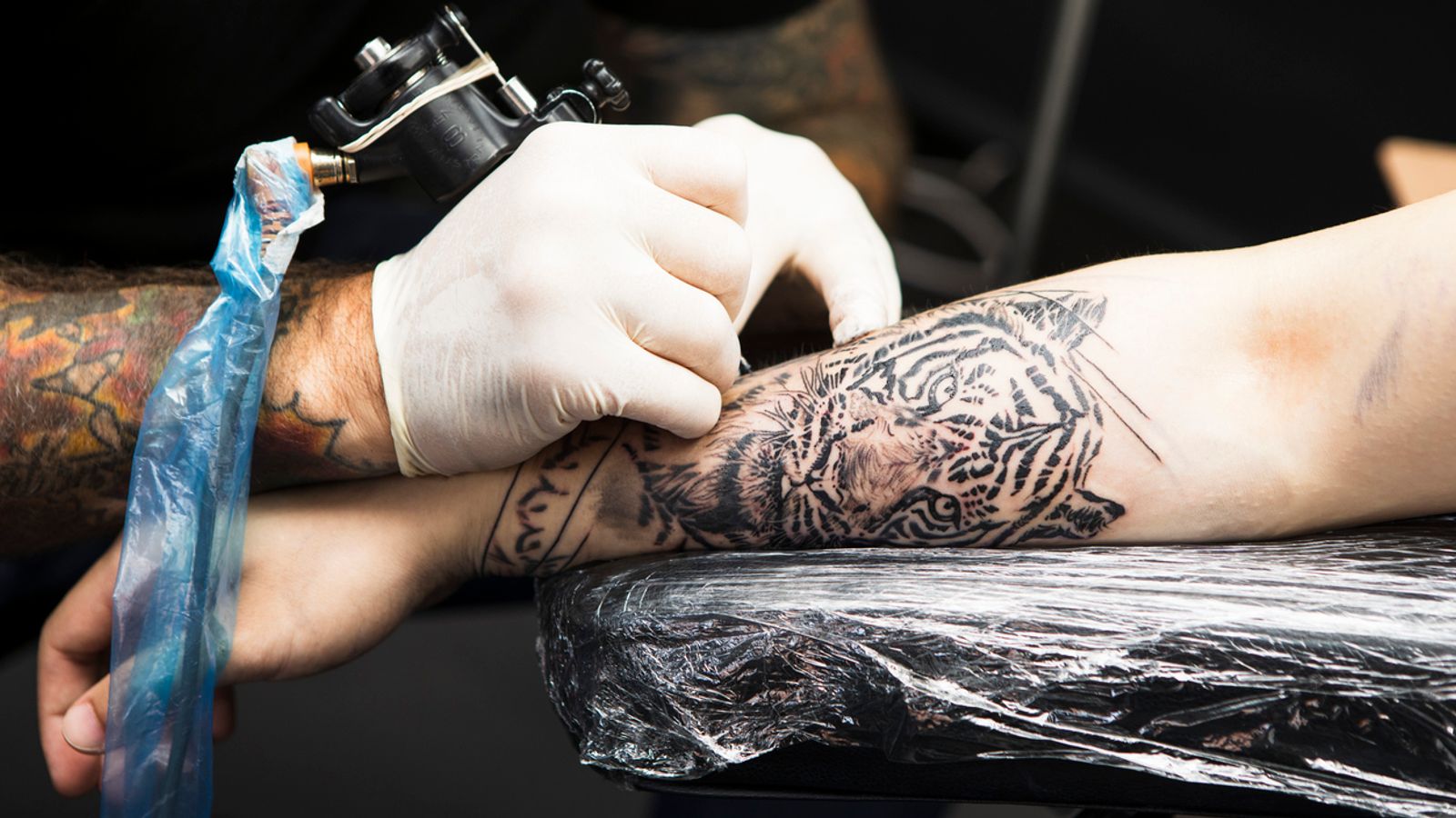 Study Links Tattoos to Increased Cancer Risk Due to Ink Accumulation