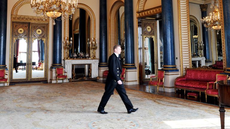 Lying photo dated 25/2/2011 General view of the music room in Buckingham Palace, London. Nicholas.t.ansell/pa wire