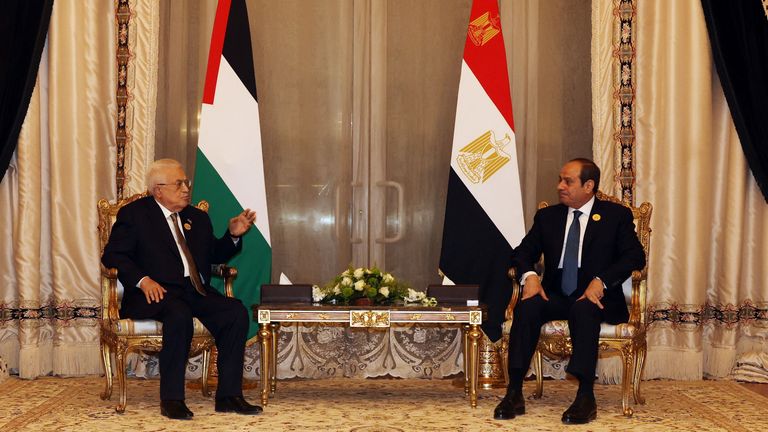 Palestinian President Mahmoud Abbas meets with the Egyptian President Abdel Fattah al-Sisi, during the emergency Arab summit organised by Egypt this week, in Cairo, Egypt March 4, 2025. Palestinian President Office/Handout via REUTERS THIS IMAGE HAS BEEN SUPPLIED BY A THIRD PARTY. NO RESALES. NO ARCHIVES
