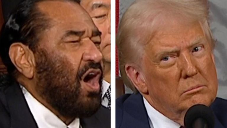 Democrat Al Green protests during Donald Trump&#39;s speech to Congress