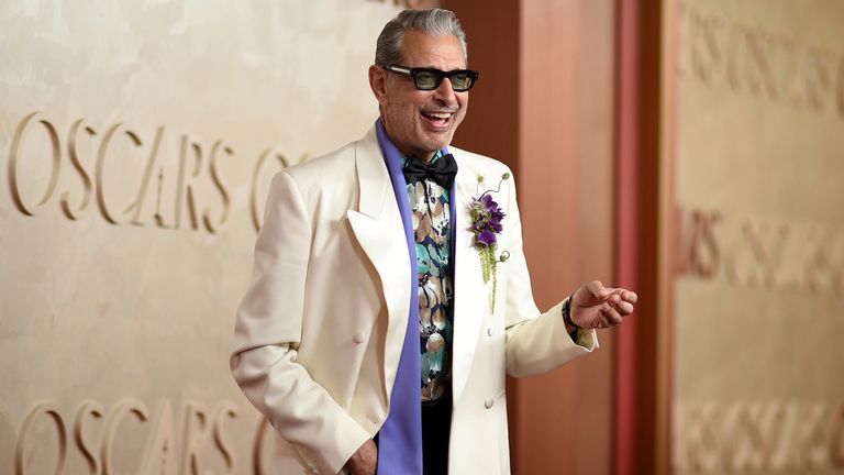 Jeff Goldblum arrives at the Oscars on Sunday, March 2, 2025, at the Dolby Theatre in Los Angeles. (Photo by Richard Shotwell/Invision/AP)