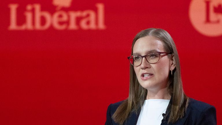 Karina Gould habla durante el debate de liderazgo del Partido Liberal en Montreal en febrero. Pic: AP