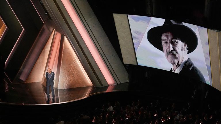 Morgan Freeman pays tribute to Gene Hackman at the Oscars. Pic: AP/Chris Pizzello