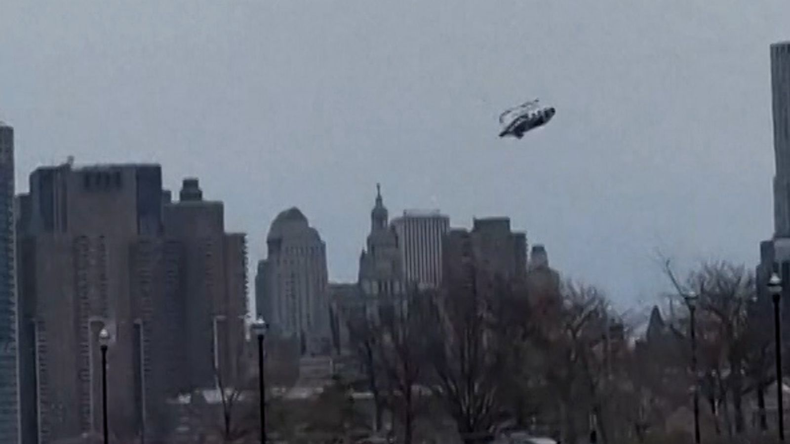 Six killed as helicopter crashes into the Hudson River in New York | US ...