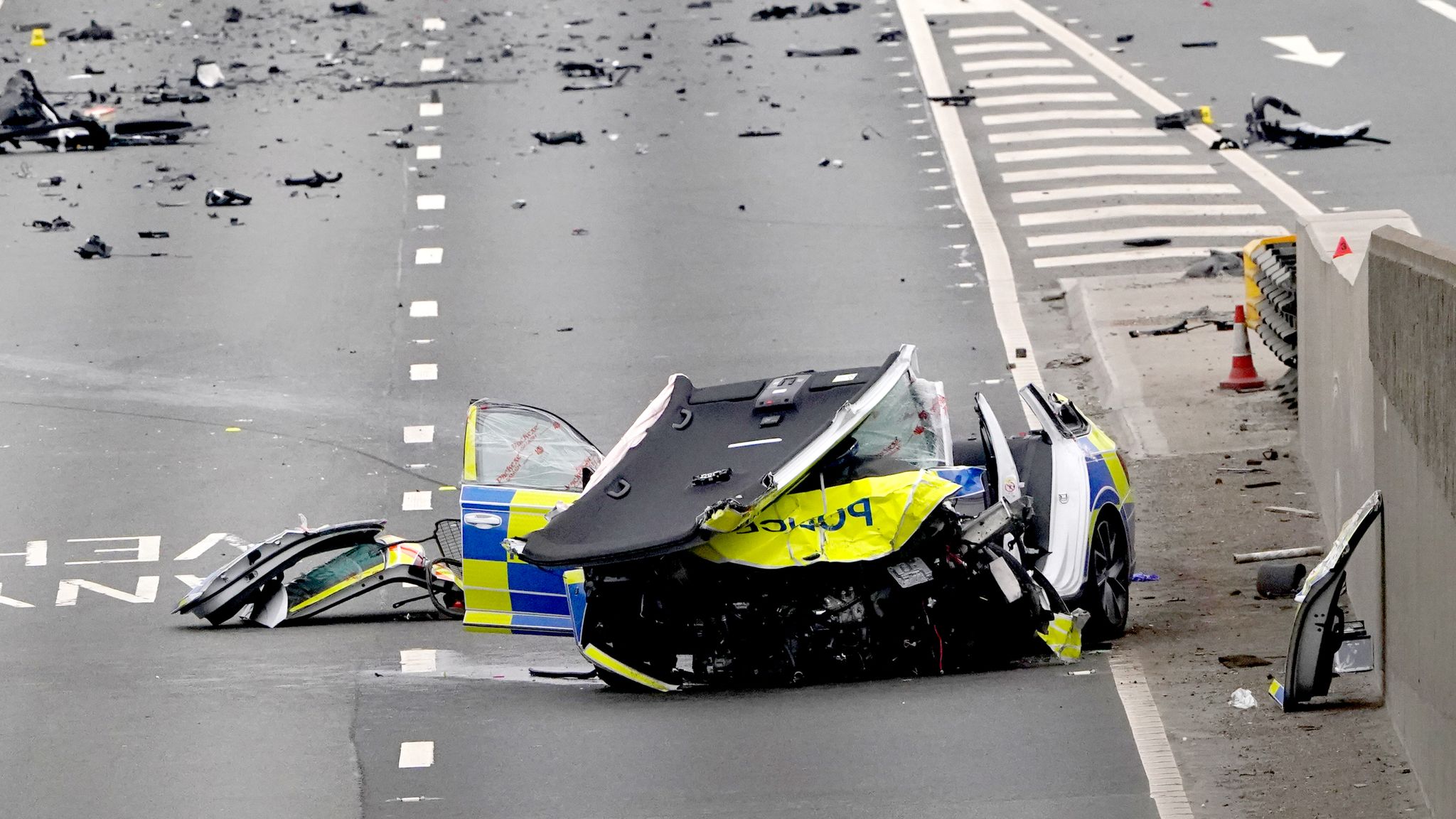 [Image: skynews-a1-collision-police-car_6880655....0602125401]
