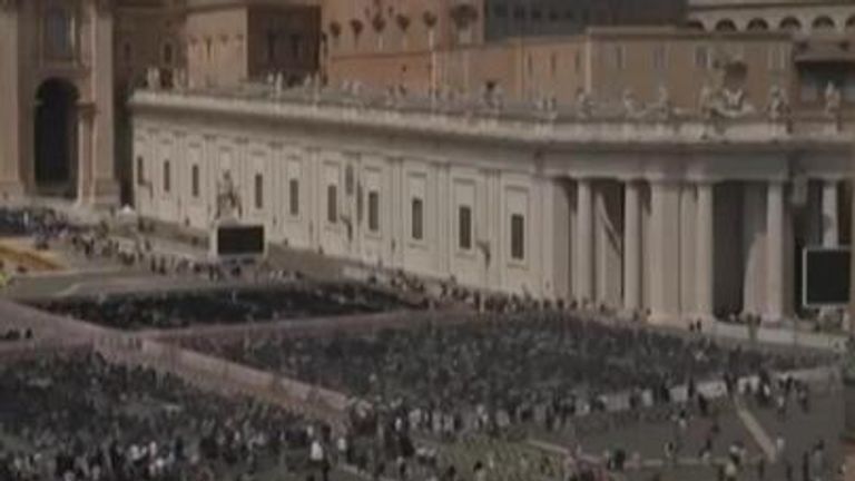 Pope Vatican City crowds