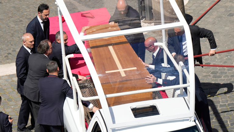 The coffin arrived at St. Mary Major Basilica for the burial. Pic: AP