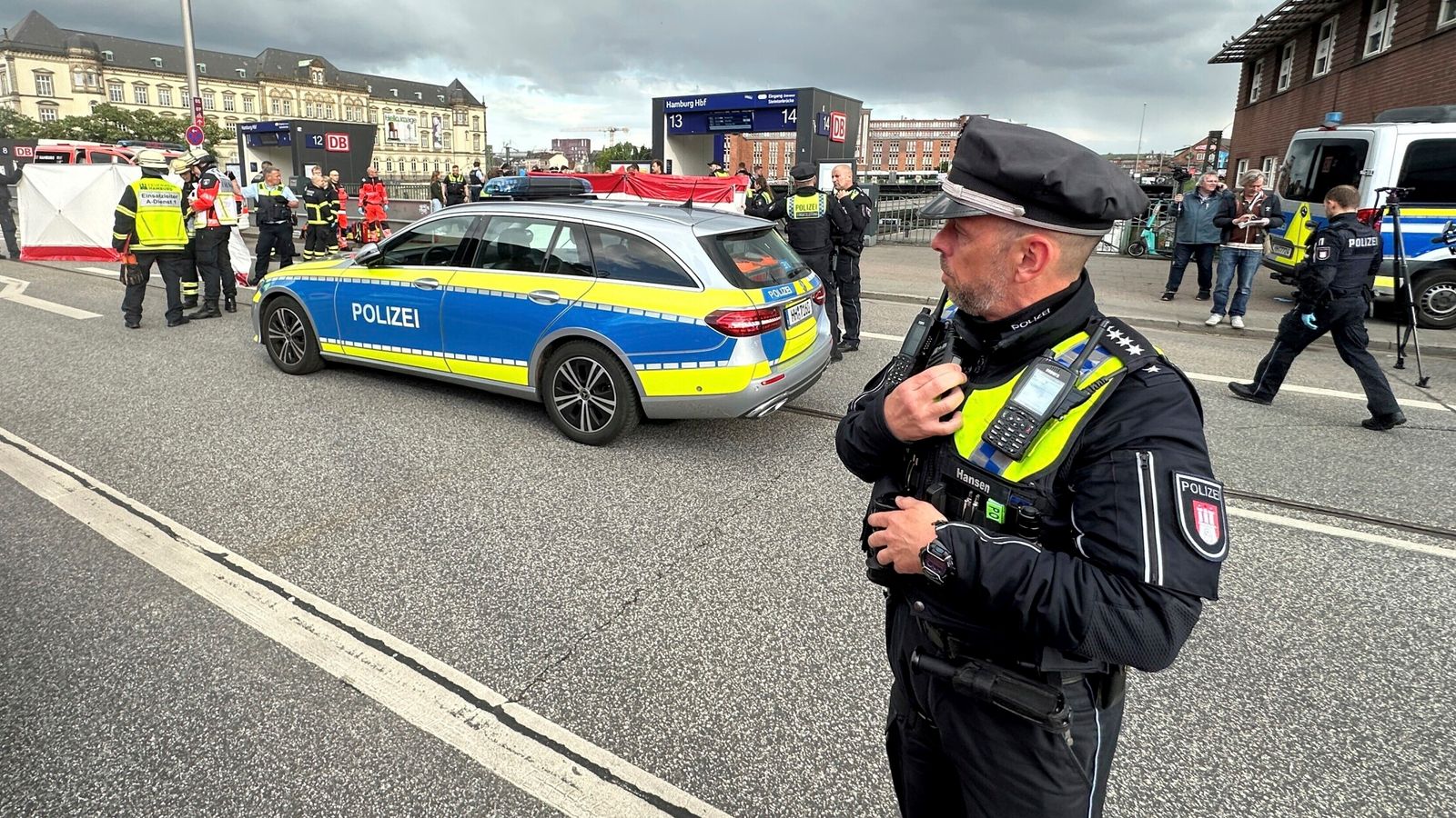 Police launch 'major operation' after 12 people injured in knife attack at Hamburg train station