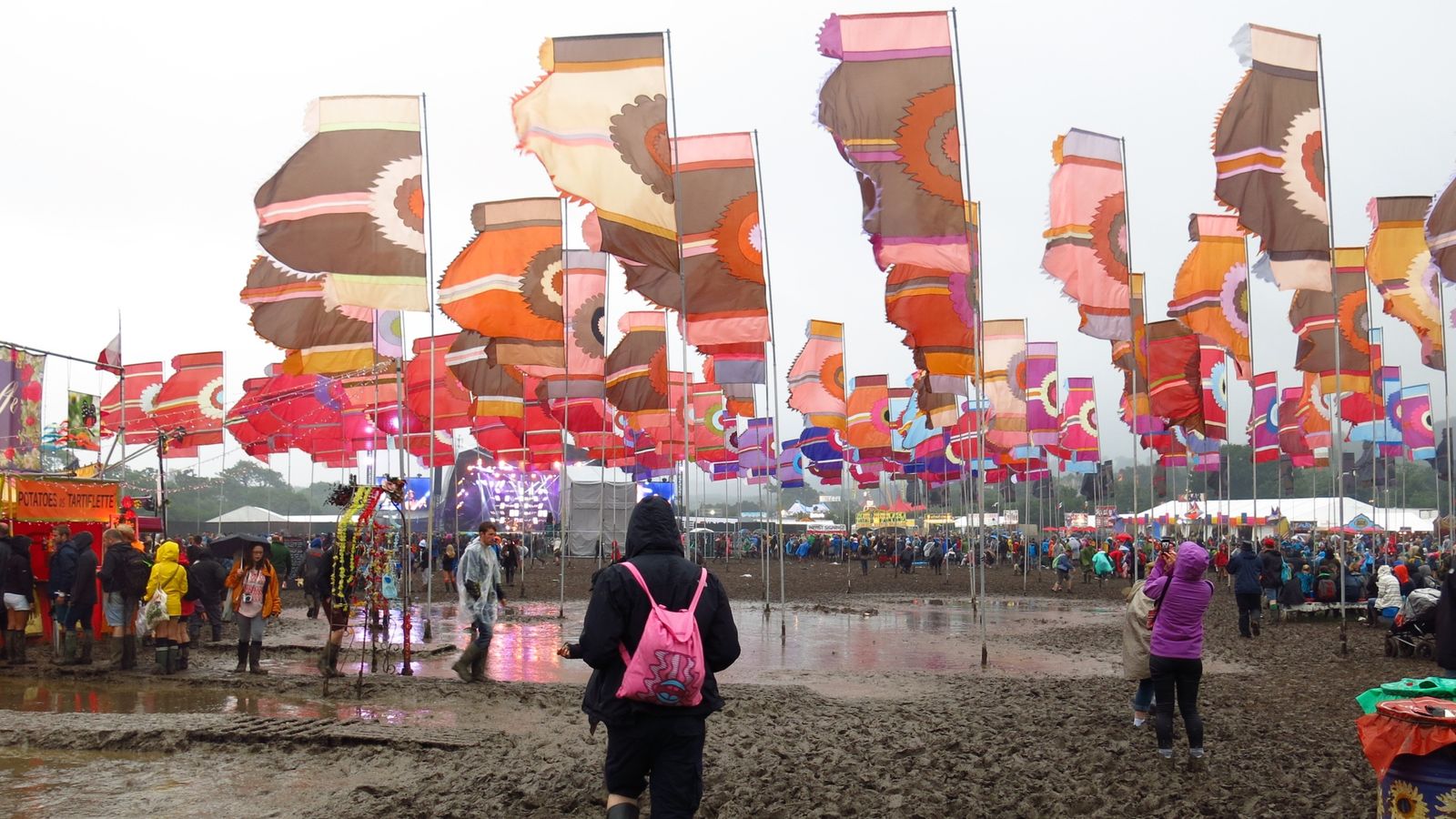 'Absolutely gutted': £16,500 Glastonbury packages won't be fulfilled after company goes bust